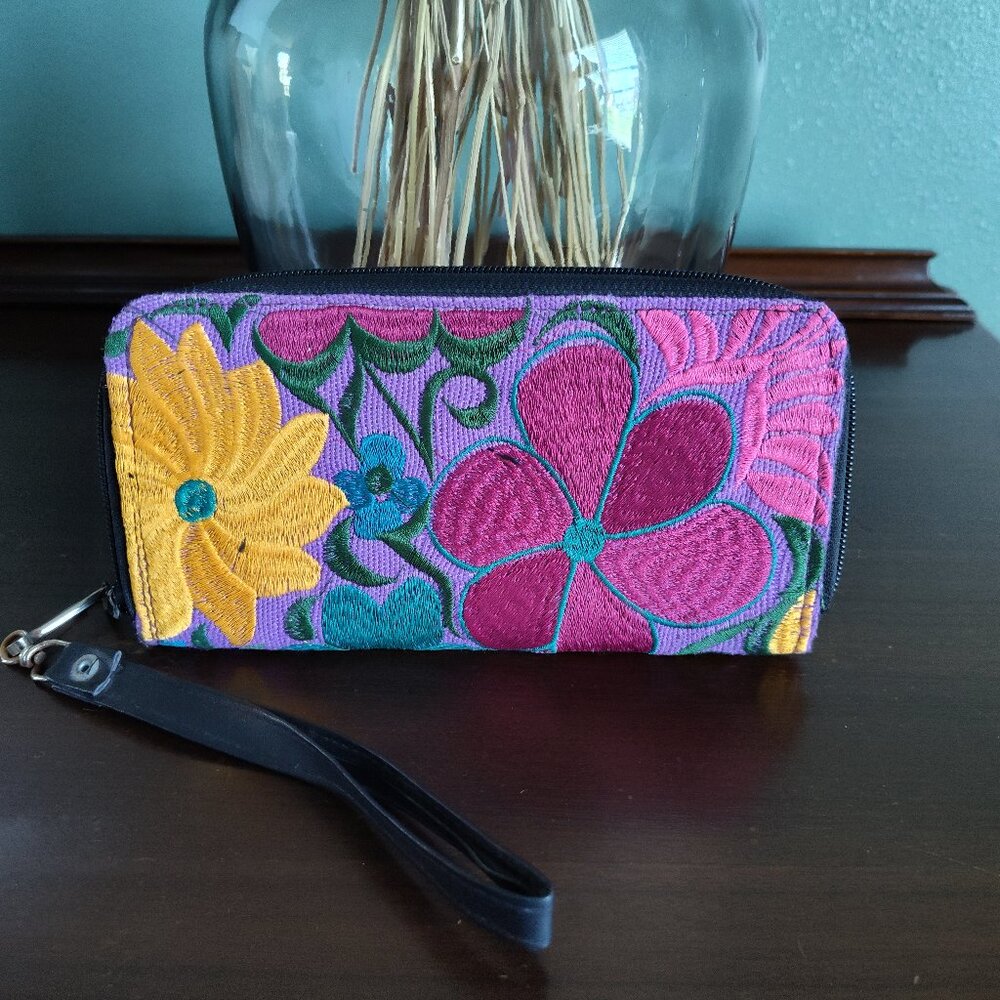 Floral Wristlet